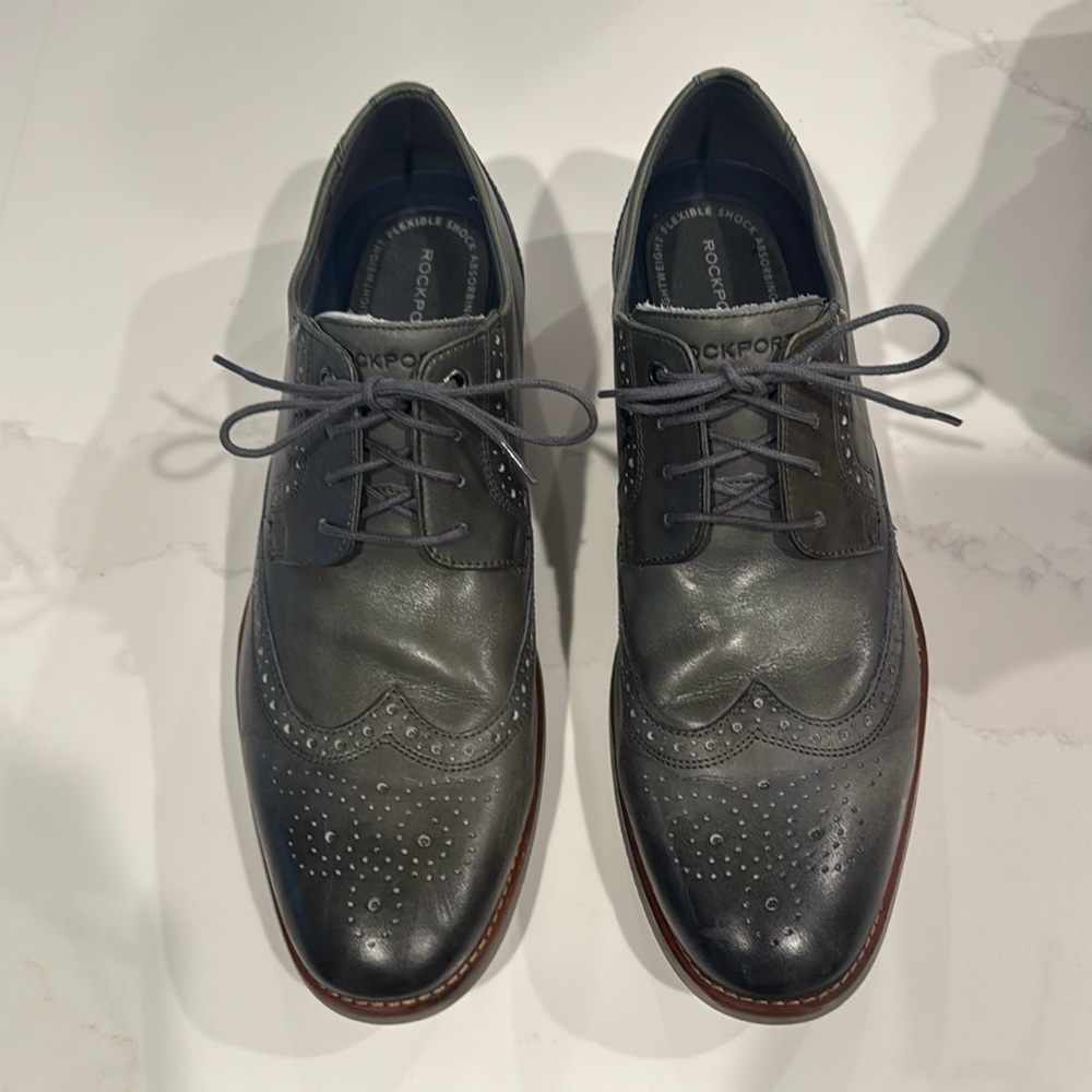 Rockport Lightweight Flexible Shock Absorbing Wingtips